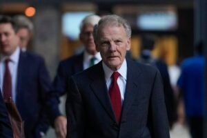 Read more about the article Illinois Democrat appeals corruption conviction to Supreme Court