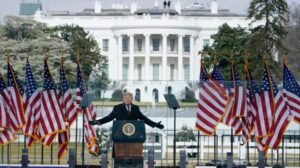 Read more about the article Judge orders Trump to turn over financial documents in BBC defamation case