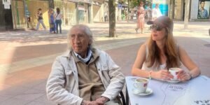 Read more about the article My dad has Alzheimer’s. My mom makes it possible for him to stay home.