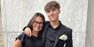 Read more about the article A 44-year-old mom felt out of breath while talking. It turns out she had stage 4 lung cancer, despite never smoking.