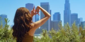 Read more about the article I moved to Los Angeles for love. The relationship ended, but staying helped me find my future husband and build a career.