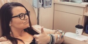 Read more about the article A 33-year-old nurse thought her bleeding was caused by hemorrhoids. She was diagnosed with stage 3 colon cancer.