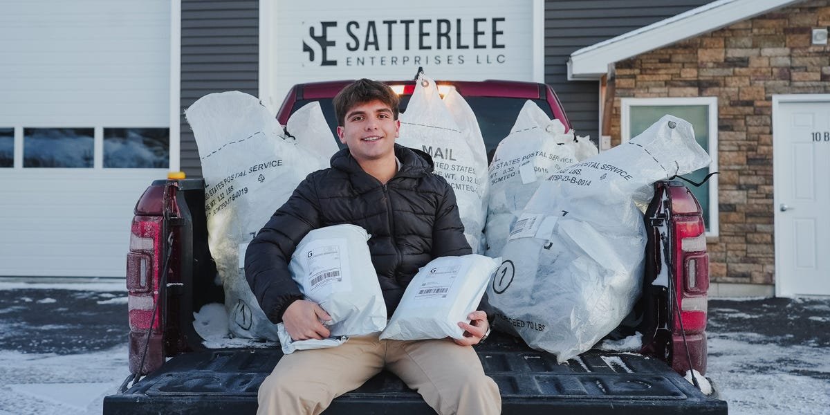 Read more about the article Every business owner can learn from these teen entrepreneurs using social media to grow their companies