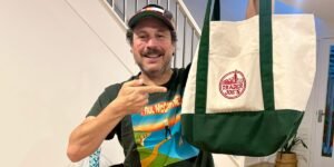 Read more about the article I shop for Trader Joe’s tote bags whenever I’m in the US — then sell them for nearly 10 times the price