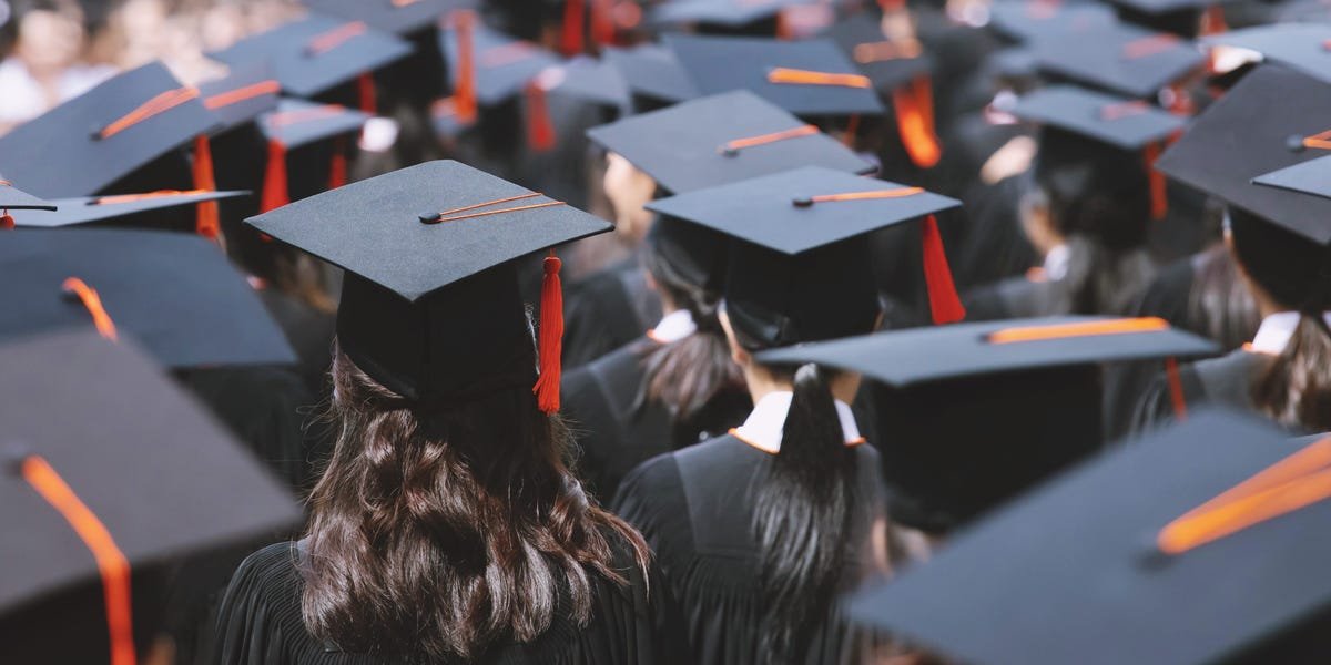 You are currently viewing 6,000 student-loan borrowers hoping for affordable repayment plans need to reapply