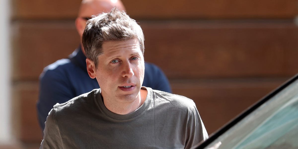 You are currently viewing Sam Altman says the Hugging Face hack is a reminder that an AI power monopoly could lead to ‘long-term disaster’