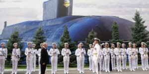 Read more about the article Russia replaced its once-grand Navy Day parade with a shipless event and a giant poster of a submarine
