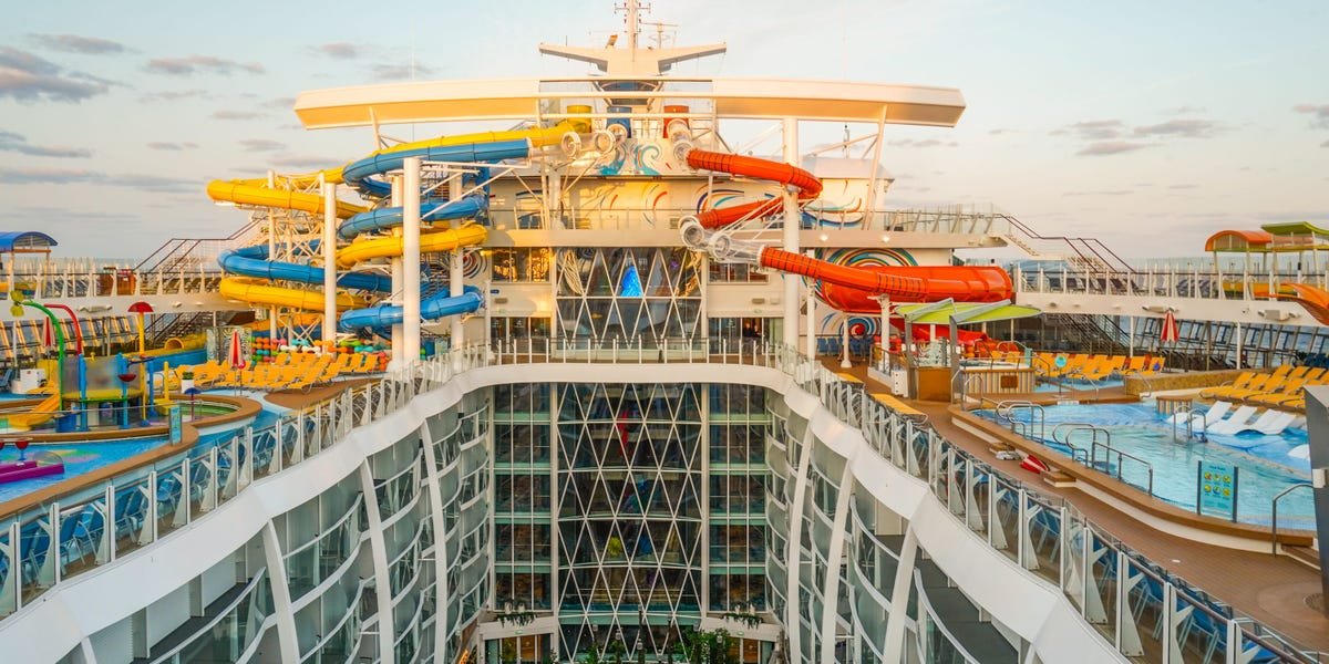 Read more about the article Step aboard Royal Caribbean’s Wonder of the Seas, a mega cruise ship that has 8 ‘neighborhoods’ spread across 18 decks