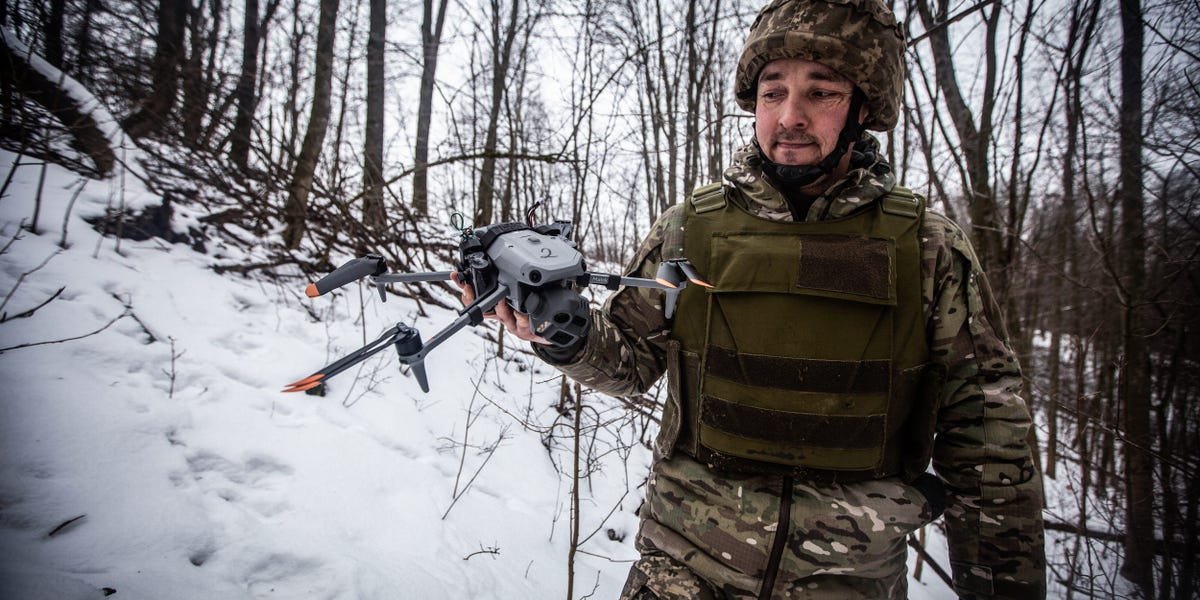 Read more about the article Ukrainian troops’ Amazon for battle drones sends gear to the front lines in 8 days, Kyiv says