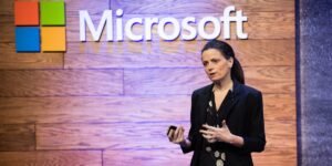 Read more about the article Microsoft CFO tells employees the company’s biggest AI bets are paying off