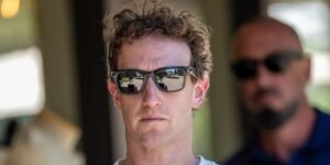 Read more about the article Mark Zuckerberg’s ‘AI is great, really’ PR campaign is in full swing. Here’s a better idea.