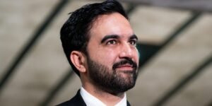 Read more about the article Zohran Mamdani hints he will continue taking on delivery apps like Uber Eats and DoorDash
