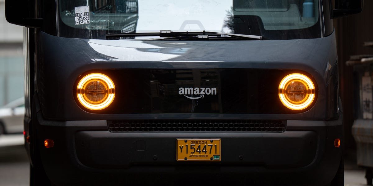 You are currently viewing Amazon is investing $1B in a hot new tech role. Here’s what the job entails.