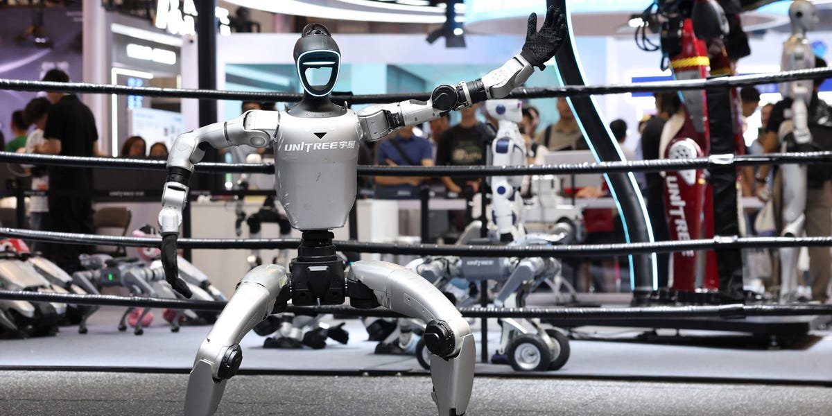 You are currently viewing Trump’s robot ban aims to counter China. US startups fear it could leave them behind.