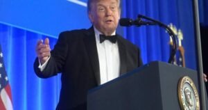 Read more about the article Trump says ‘show must go on’ at rescheduled correspondents’ dinner