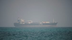 Read more about the article Iran says it controls Strait of Hormuz after weekend pause in strikes