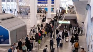 Read more about the article Why flying without a compliant ID may cost you (and how to know if you have one)