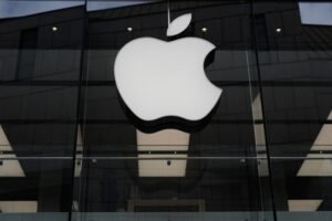 Read more about the article Apple tops Nvidia as world’s most valuable company
