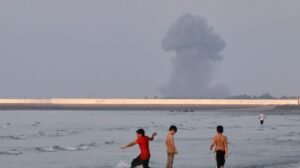 Read more about the article About two-thirds say Iran war not worth fighting: Survey