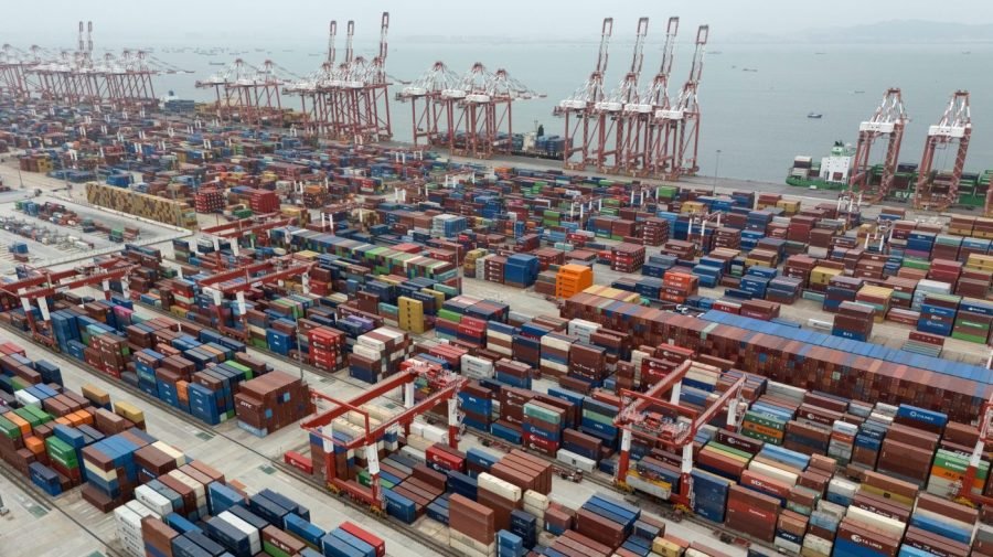 You are currently viewing WSJ editorial board rips Trump over tariff ‘obsession’