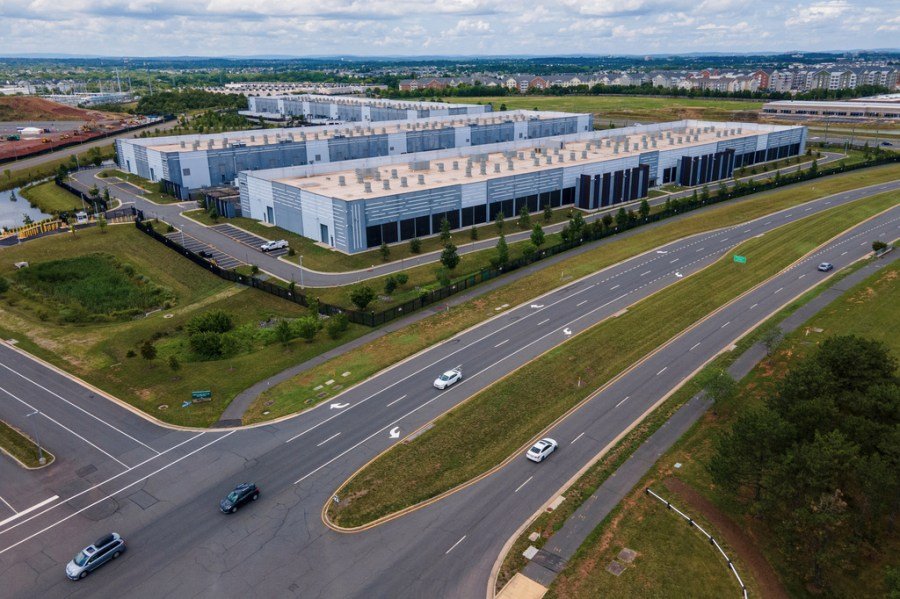 You are currently viewing Welcome to a data center near you