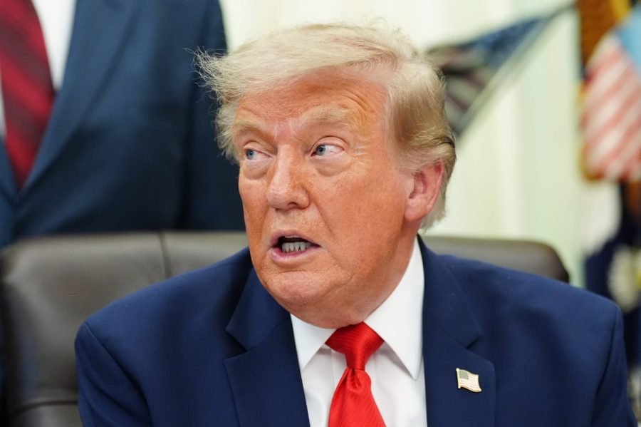 You are currently viewing Oil prices jump up as US-Iran tensions escalate