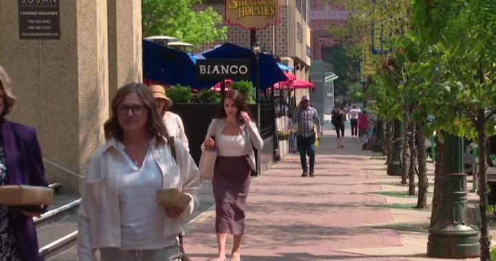You are currently viewing Edmonton city council faces urgent call to address downtown business closures