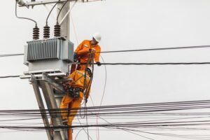 Read more about the article America’s digital supremacy depends on our ability to upgrade the power grid — quickly