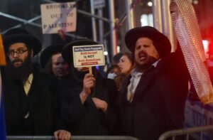 Read more about the article Real estate has no place in US synagogues — especially when it’s Palestinian land