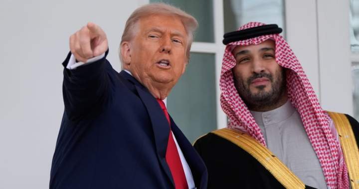 You are currently viewing Trump says Saudi Arabia nuclear deal subject to normalizing Israel ties