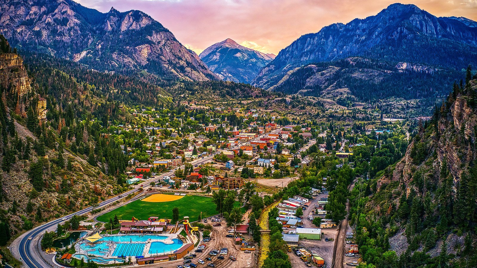 You are currently viewing Skip Aspen: Colorado’s ‘Switzerland Of America’ Is Quietly Winning Over Gen Z Travelers