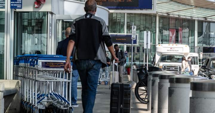 You are currently viewing Some U.S.-bound flights from Montreal cancelled due to construction ‘odour’