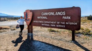 Read more about the article I’ve Been to 15 National Parks: 9 Hard-Earned Tips You Won’t Find Online