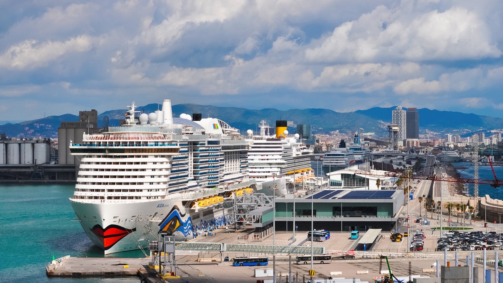 Read more about the article U.S. Travelers Concerned As Popular Cruise Destination Approves Plan Triple Cruise Taxes