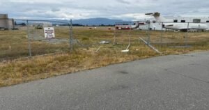 Read more about the article B.C. man charged, accused of driving motorhome onto Abbotsford airport runway