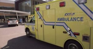 Read more about the article Quebec paramedics reach tentative deal with province after years without contract