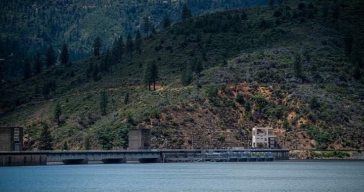 Read more about the article Father, son charged with kidnapping U.S. Forest Service workers at gunpoint
