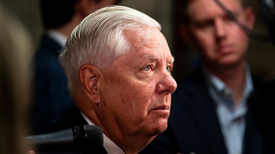 Read more about the article Watch live: Lawmakers honor late Sen. Lindsey Graham