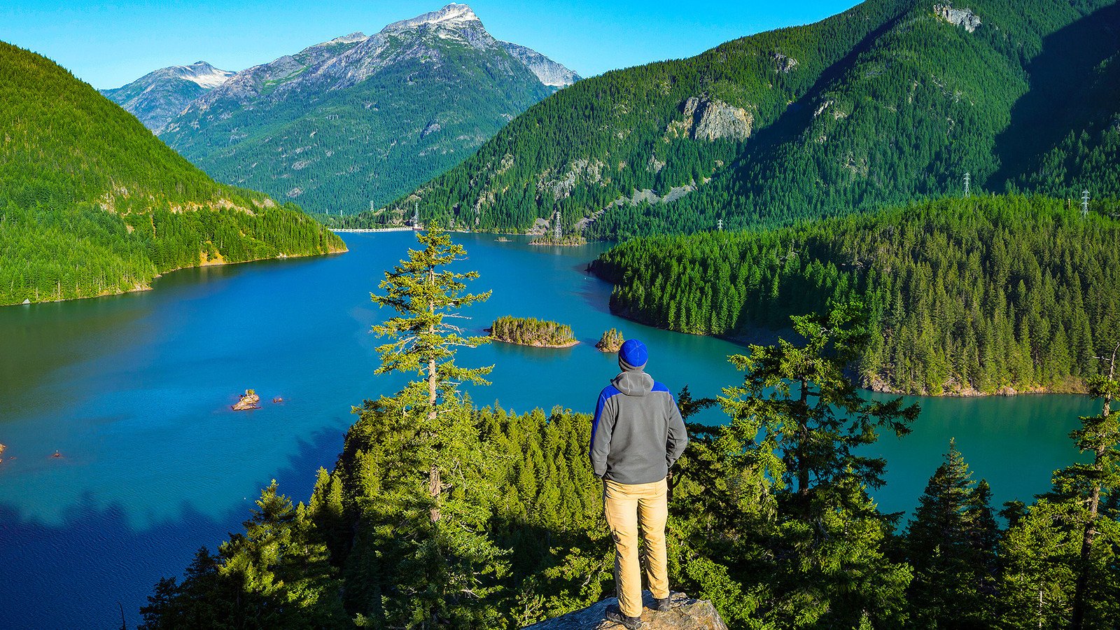 You are currently viewing 6 Off-the-Beaten Path National Parks To Visit & Avoid the Crowds