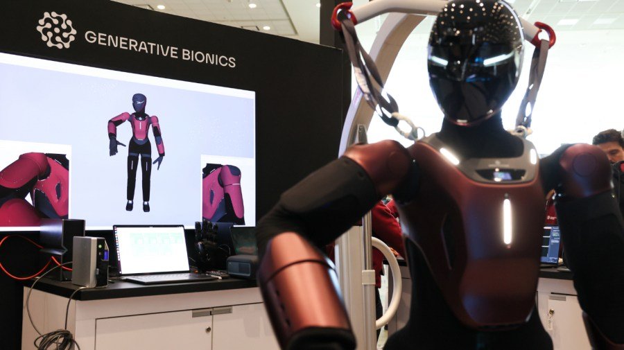You are currently viewing With Washington’s help, humanoid robots can transform US manufacturing   