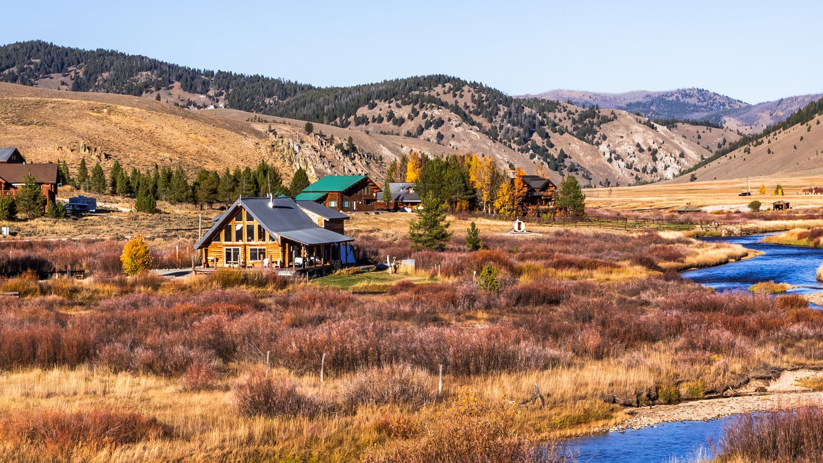You are currently viewing This Hidden Gem Mountain Town Is The Perfect Cure To Jackson Hole’s Summer Crowds