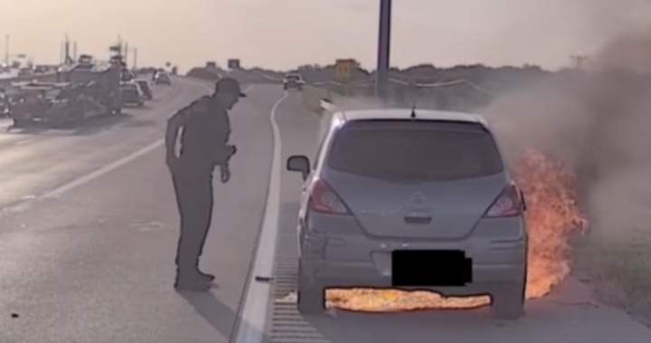 You are currently viewing Police rescue of man in burning car on Texas highway caught on dashcam video