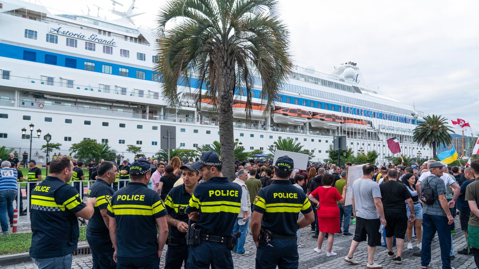 Read more about the article Cruise Companies Have Seen A Spike In One Terrifying Type Of Crime
