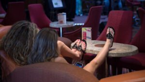 Read more about the article Carnival Cruise Line Keeps Quiet After Passenger Defies Wardrobe Ban And Uses Buffet Fork On Foot