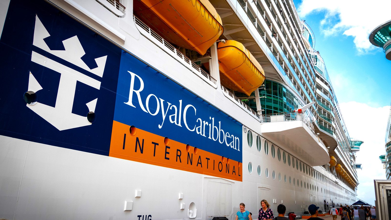 You are currently viewing Royal Caribbean Revives Loyalty Perk It Hasn’t Offered Since 2021 — The Timing Tells The Real Story