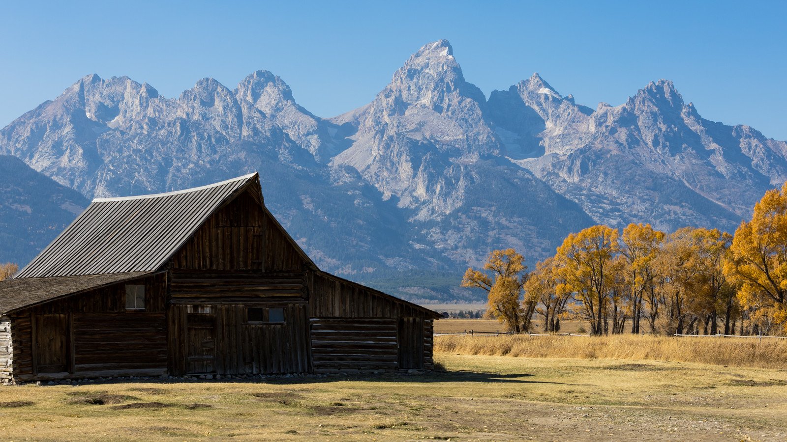 Read more about the article Grand Teton National Park Tourist Caught On Video Disrespecting Its Most Iconic Landmark