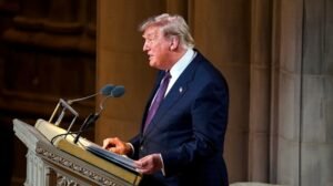 Read more about the article Trump hits lowest point in YouGov poll since return to office