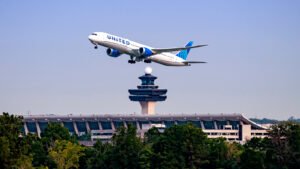 Read more about the article U.S. Transportation Department Keeps Quiet Over Potential Price Increase At “Smelly” Airport As $22 Billion Makeover Looms
