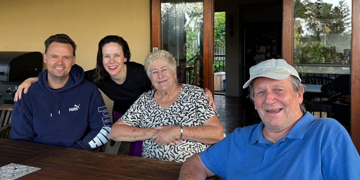 You are currently viewing My family of 5 has been living with my parents since the beginning of the year. I’d do it again, despite the challenges.