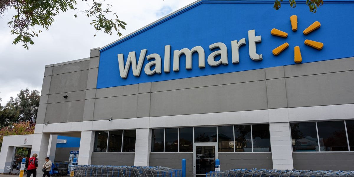 You are currently viewing The creator of Walmart’s vibe-coding tool Code Puppy is leaving for AI startup Pydantic
